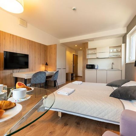 Wolska Suits Warsaw Ngoại thất bức ảnh