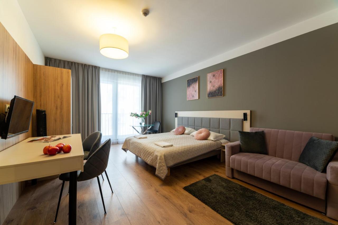Wolska Suits Warsaw Ngoại thất bức ảnh
